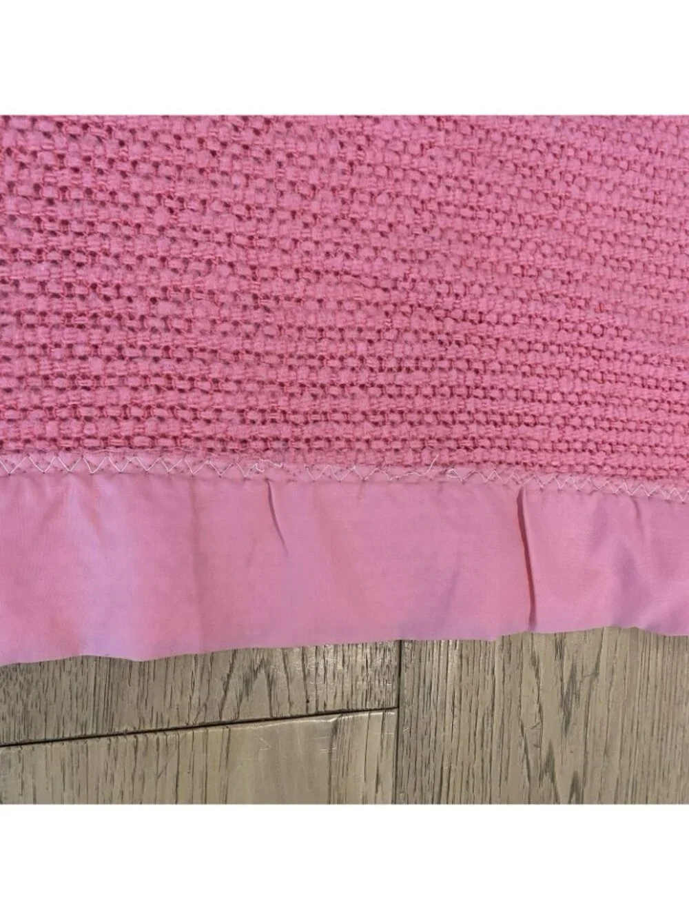 Vintage Acrylic Waffle Weave Blanket Pink Satin Trim 82L x68W